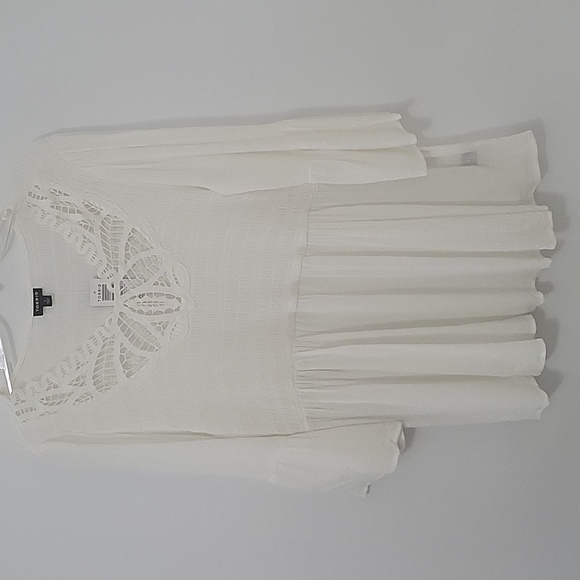 Torrid Babydoll Clip Dot Gauze with Crochet Hem Flare Half Sleeve Top, Size 1X - Picture 3 of 12